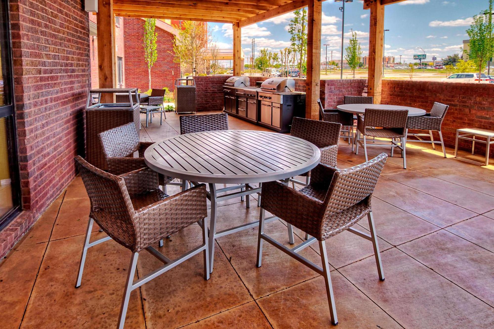 Towneplace Suites Oklahoma City Airport Bagian luar foto